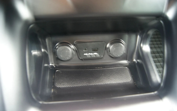 Hyundai ix35 cena 38500 przebieg: 161258, rok produkcji 2013 z Krosno małe 466
